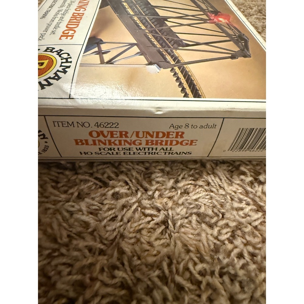 Bachmann - HO 46-1221 Blinking Light Truss Bridge - Elevtd. w/ 12 Trestles - NOS - Picture 4 of 4